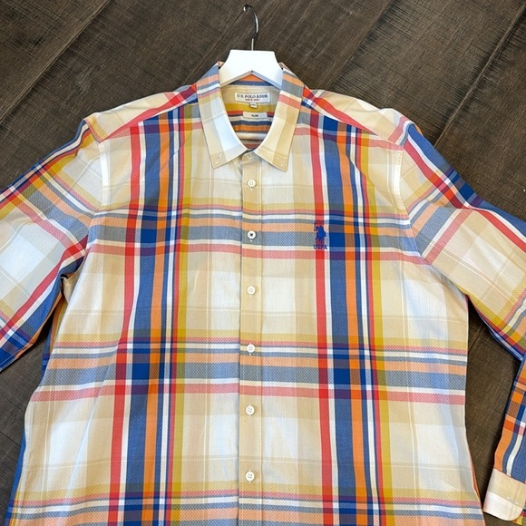 AS NEW. US POLO ASSN MEN BUTTON DOWN SHIRT SIZE 2XL SLIM FIT SHIRT - Picture 9 of 17